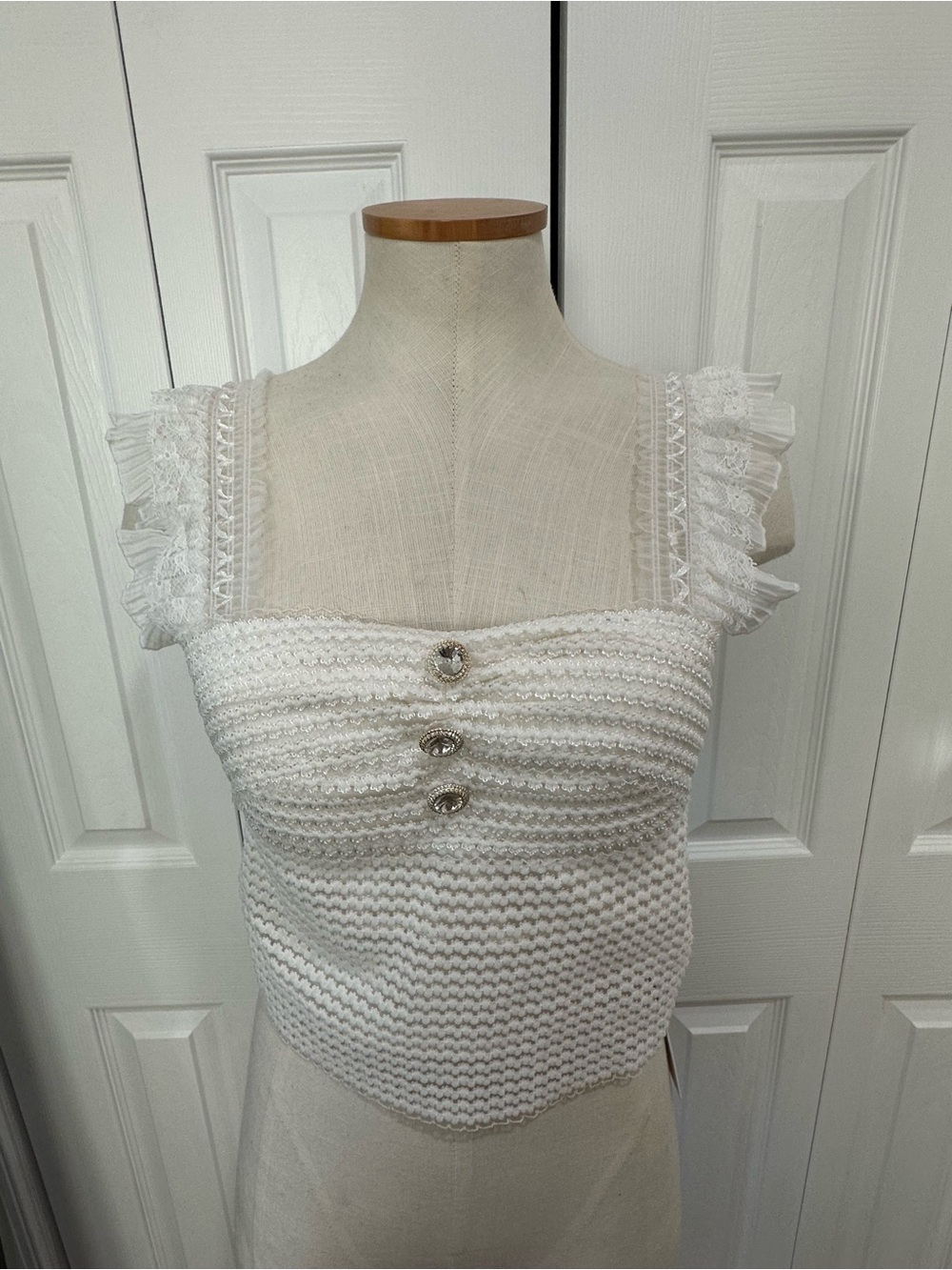 Commense White Lace-Trim Knit Tank with Decorative Buttons